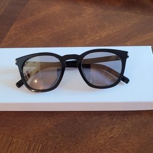 Saint laurent Black Sunglasses, Unisex, mildly used